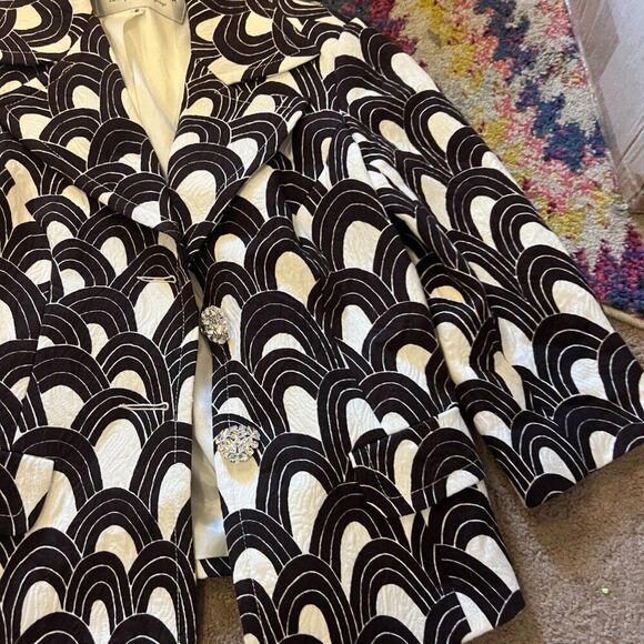 Trina Turk blazer 6 - Picture 2 of 8